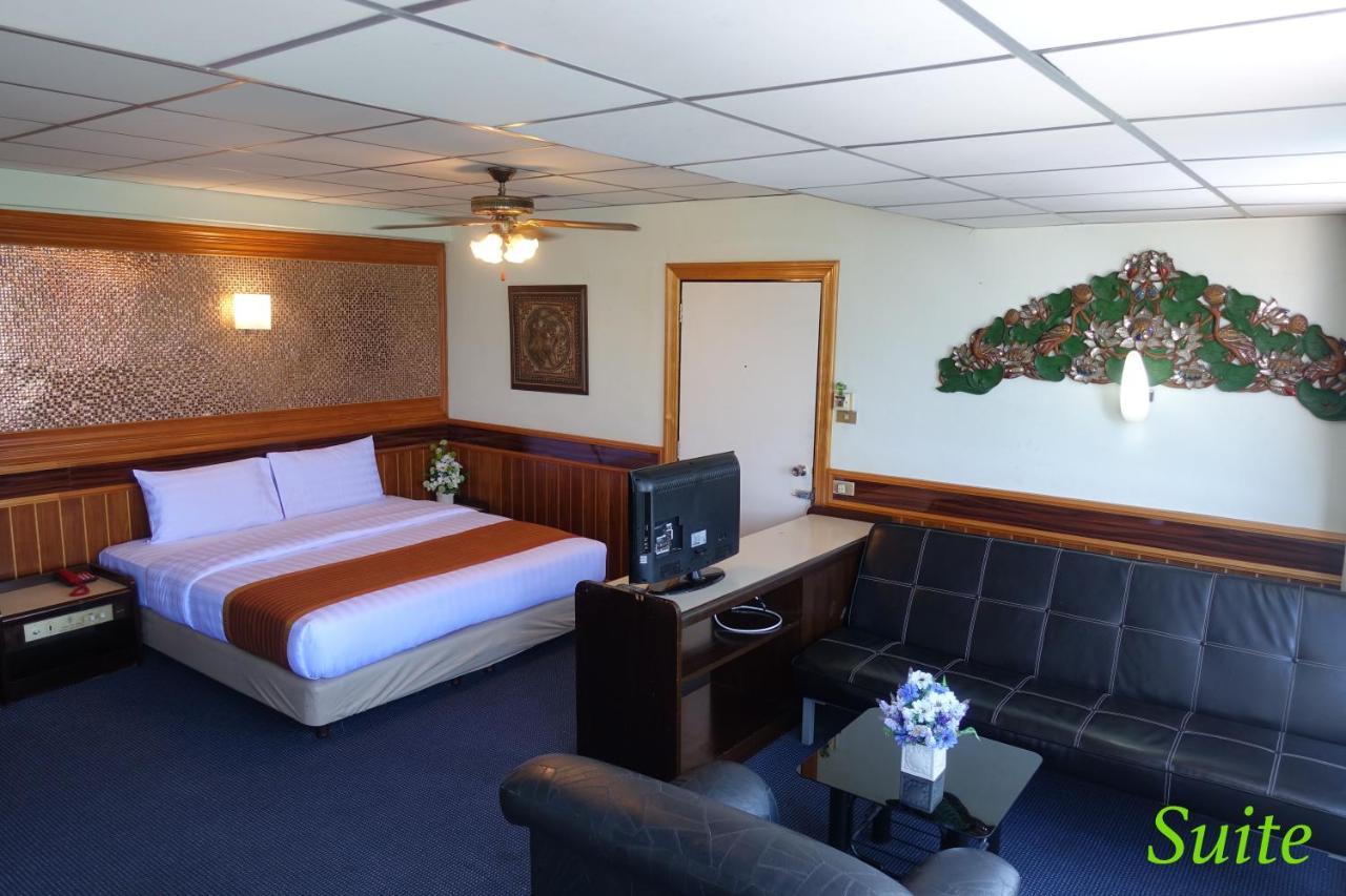 Serene Hotel パッタヤー エクステリア 写真