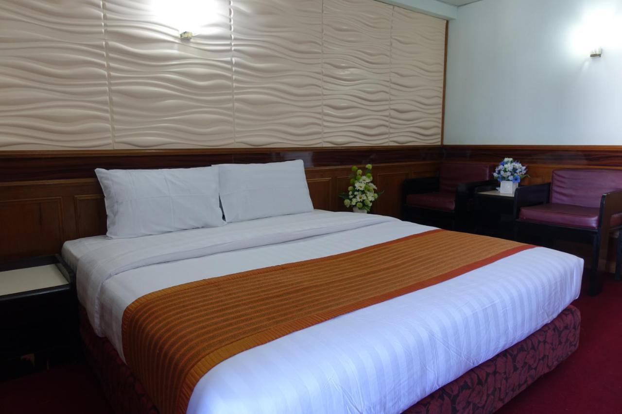 Serene Hotel パッタヤー エクステリア 写真